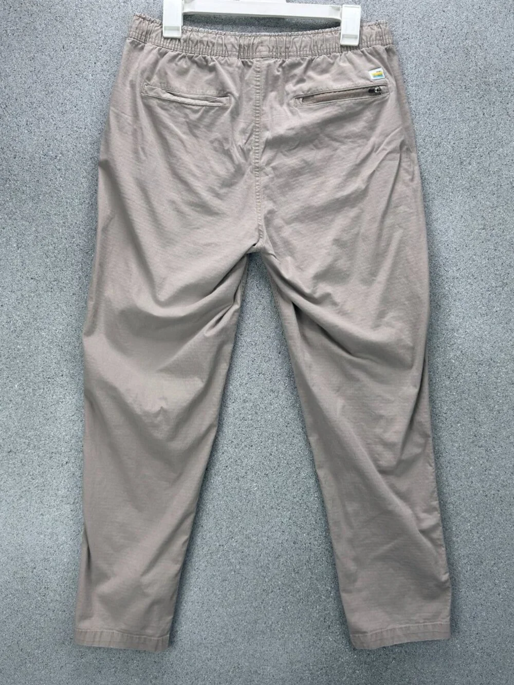 VUORI RIPSTOP CLIMBER PANTS MEN'S M TAPERED CARGO OUTDOOR TRAVEL ZIP BEIGE - Picture 12 of 13
